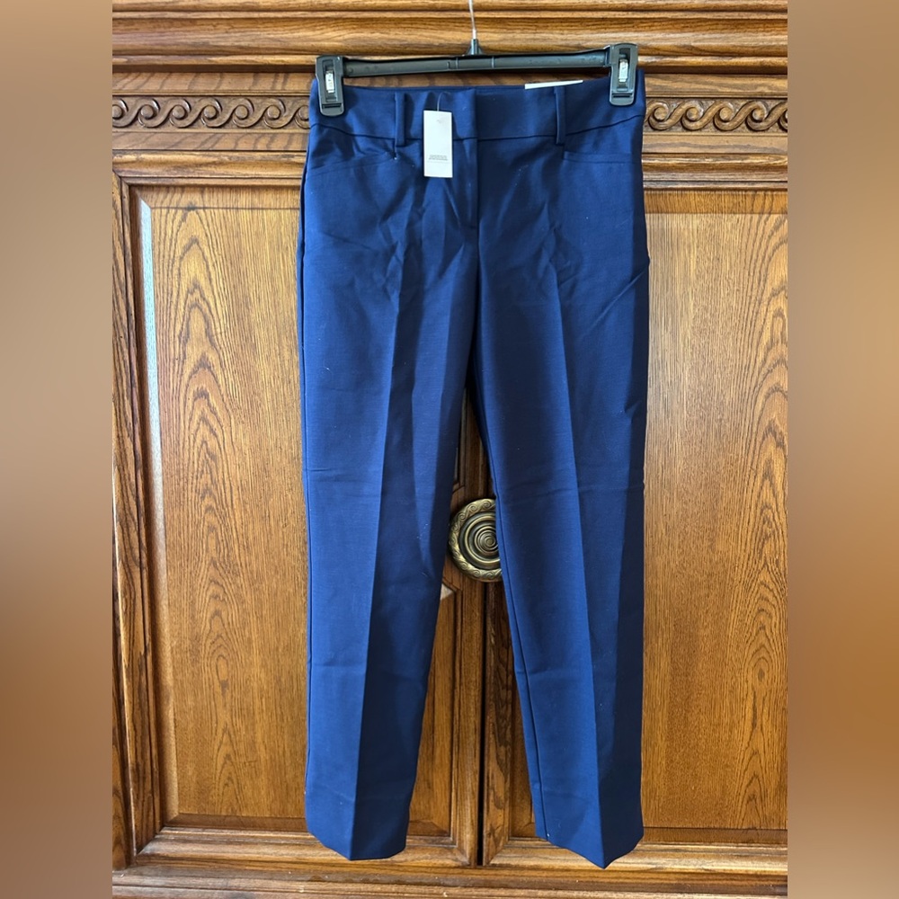 LOFT Women's Cropped Julie Fit The Riviera Pant Size 0 NWT $70